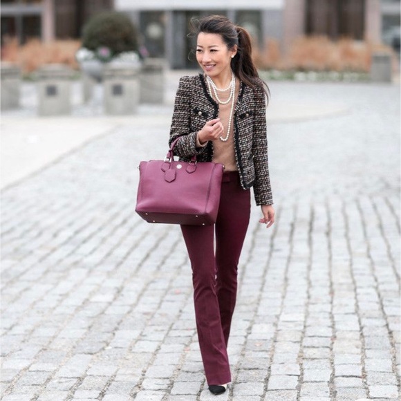 A&F Velvet Stretch Flare Leg Jeans - Picture 5 of 9